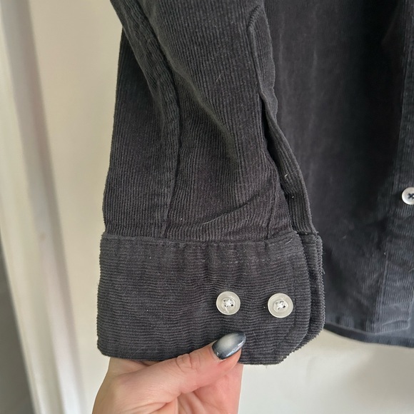 VINTAGE button up - Picture 4 of 5